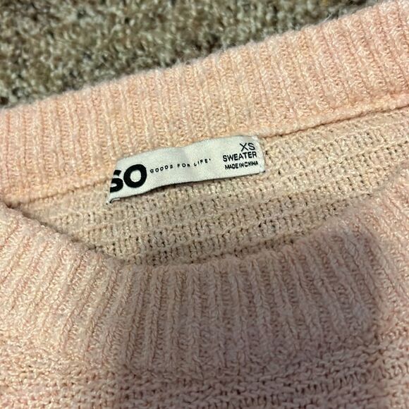 Pink Sweater - Picture 3 of 5